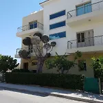 Apartment Kerynia *