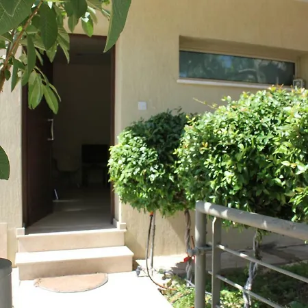 Apartment Kerynia *