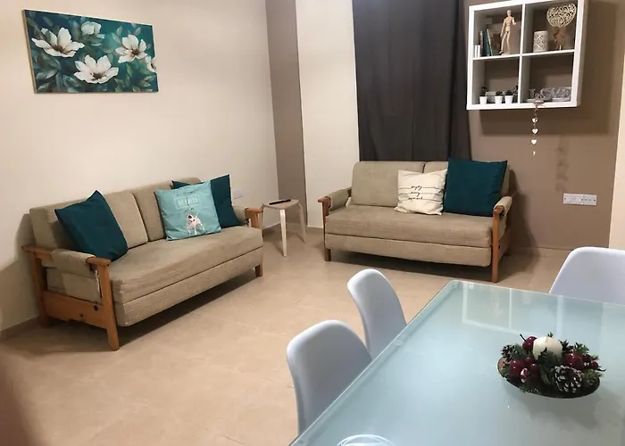 アパート Kerynia パ フォス